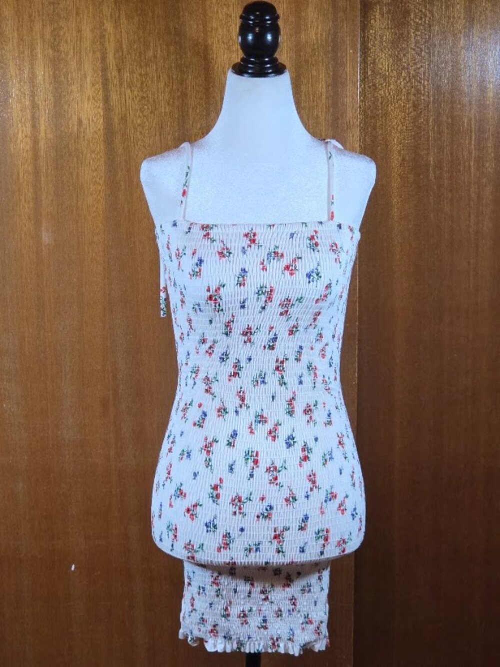 Forever 21 White Floral Smocked Bodycon Tube Mini Dress - Size S